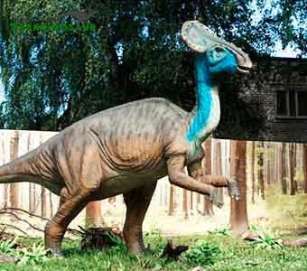 Dinozaur animatronic în mărime naturală