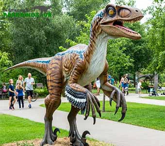 Statuie dinozaur dinozaur cu pene realiste